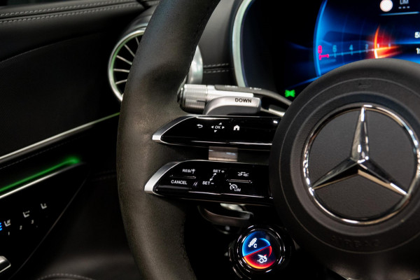 Mercedes-Benz SL-Klasse Roadster AMG 63 4MATIC+ *Lift-systeem / Achterasbesturing AMG / Carbon-Interieur / Track Pack / Stoelventilatie / Head-Up / Keyless*