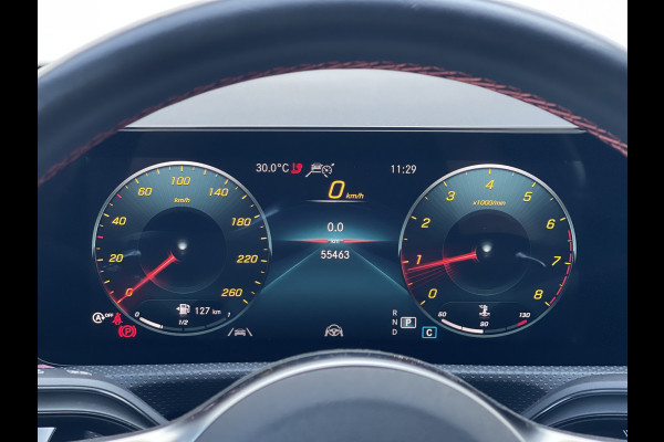 Mercedes-Benz A-Klasse 200 Business Solution AMG | Pano | Trekhaak | ACC | 360* Camera | LED | DAB+ | 18 inch