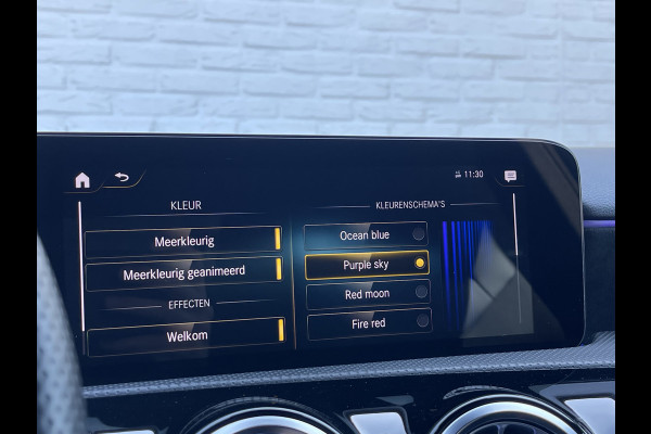 Mercedes-Benz A-Klasse 200 Business Solution AMG | Pano | Trekhaak | ACC | 360* Camera | LED | DAB+ | 18 inch