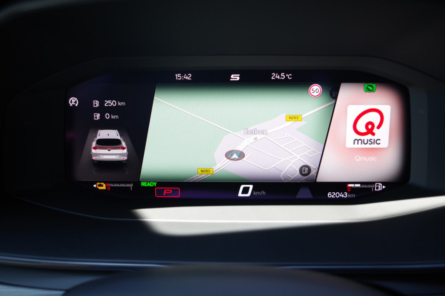 CUPRA Formentor 1.4 e-Hybrid 245 Pk VZ Performance PHEV, Groot-Navigatie, Adap. Cruise Control, Stoelverwarming.