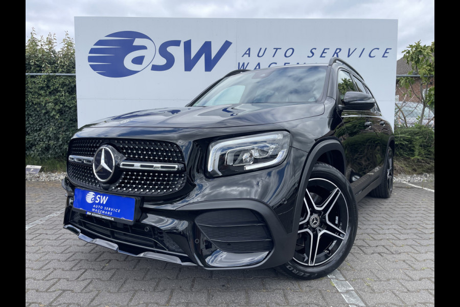 Mercedes-Benz Glb 200 Business Solution AMG | Trekhaak | Ambient Light | Camera | LED | 19 inch