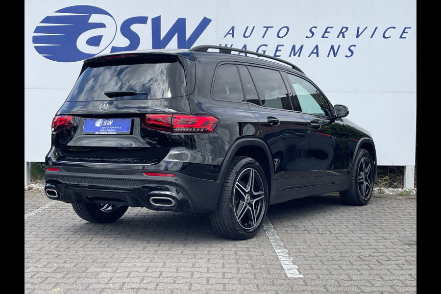 Mercedes-Benz Glb 200 Business Solution AMG | Trekhaak | Ambient Light | Camera | LED | 19 inch
