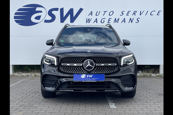 Mercedes-Benz Glb 200 Business Solution AMG | Trekhaak | Ambient Light | Camera | LED | 19 inch