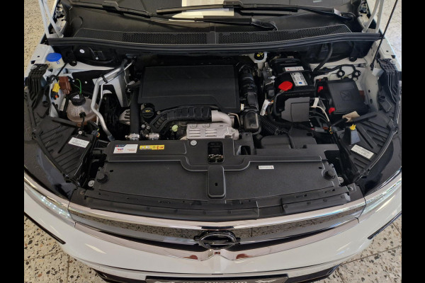 Opel Grandland 1.2 Turbo GS Line | AUTOMAAT | NAVI | CAMERA | LED | Black Pack | 2 x AGR stoel| Park Pilot | Stoel & stuurverw. |