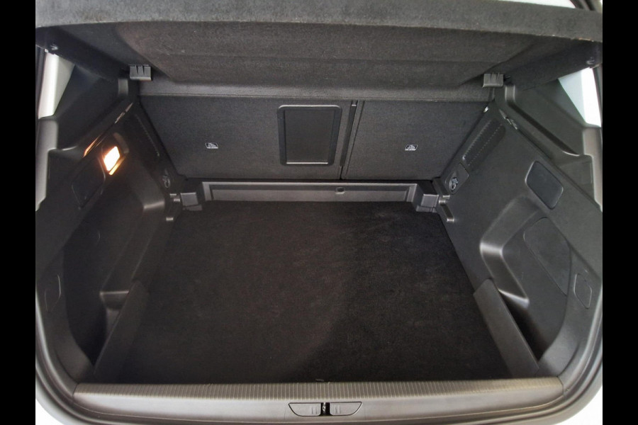Opel Grandland 1.2 Turbo GS Line | AUTOMAAT | NAVI | CAMERA | LED | Black Pack | 2 x AGR stoel| Park Pilot | Stoel & stuurverw. |