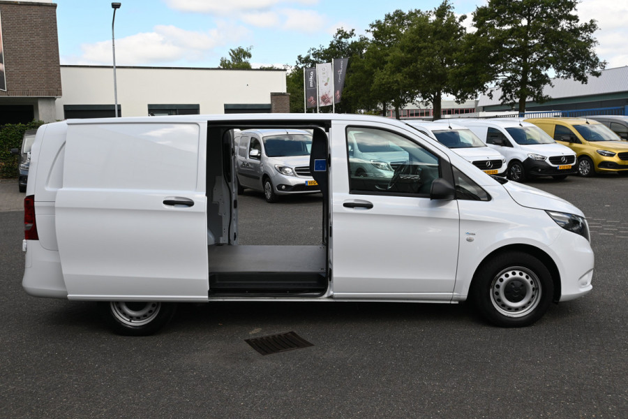 Mercedes-Benz Vito 114 CDI L2 2 Schuifdeuren, Distronic, 2500 KG trekhaak