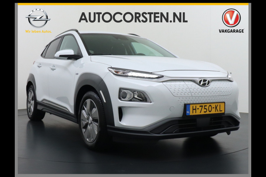 Hyundai Kona EV 64kWh AUT.204pk Grootste ACCU Adaptieve Cruise Control Camera Navi Apple Carplay Android Auto Head-Up Display Ecc DAB Keyless Led Blindspot Monitoring LaneAssist Subwoofer Voorruit verwarmbaar Bluetooth Privacy Glas Lmv 17" Fashion