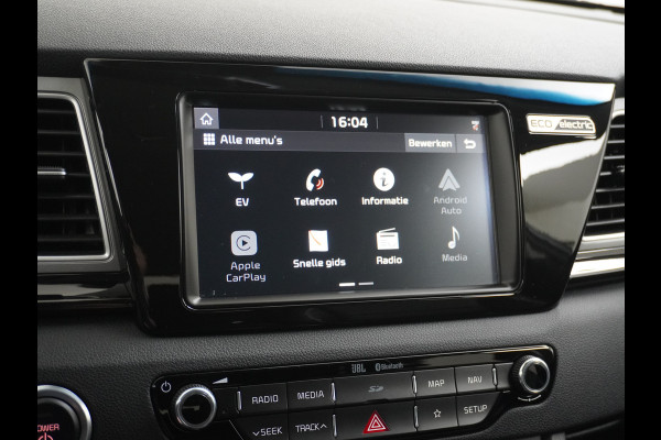 Kia e-Niro 64kWh 204PK Leder Camera Adaptive-Cruise Warmtepomp Apple Carplay Android Auto Navi Ecc DAB Pdc Executive-Line Stoel Verwarming/ Keyless Led Achterbank+Stuur Verwarming Dodehoek assistent Regen-Lichtsensor JBL-Soundsystem Bluetooth Draadloze tel.lader Lmv 17" 1e Eigenaar! Krachtige en zuinige aandrijflijn met grootste accu! €45.000 Nieuw
