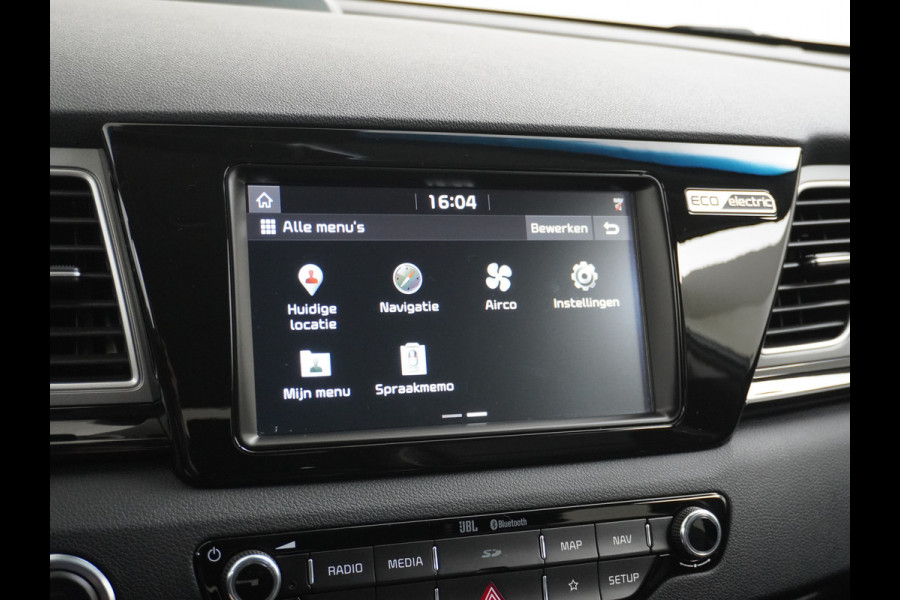 Kia e-Niro 64kWh 204PK Leder Camera Adaptive-Cruise Warmtepomp Apple Carplay Android Auto Navi Ecc DAB Pdc Executive-Line Stoel Verwarming/ Keyless Led Achterbank+Stuur Verwarming Dodehoek assistent Regen-Lichtsensor JBL-Soundsystem Bluetooth Draadloze tel.lader Lmv 17" 1e Eigenaar! Krachtige en zuinige aandrijflijn met grootste accu! €45.000 Nieuw