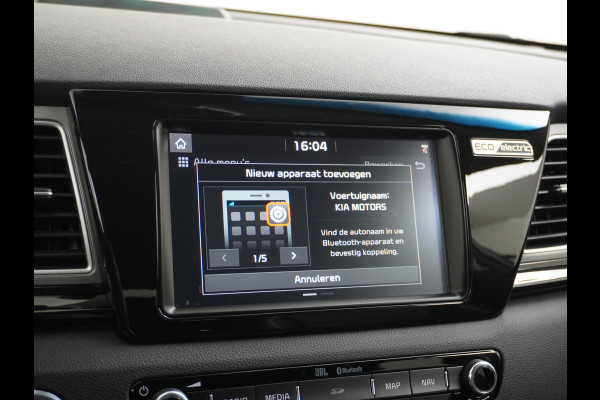 Kia e-Niro 64kWh 204PK Leder Camera Adaptive-Cruise Warmtepomp Apple Carplay Android Auto Navi Ecc DAB Pdc Executive-Line Stoel Verwarming/ Keyless Led Achterbank+Stuur Verwarming Dodehoek assistent Regen-Lichtsensor JBL-Soundsystem Bluetooth Draadloze tel.lader Lmv 17" 1e Eigenaar! Krachtige en zuinige aandrijflijn met grootste accu! €45.000 Nieuw