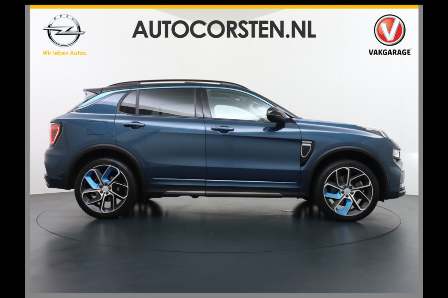 Lynk & Co 01 1.5 PHEV AUT-7 261pk Pano-Schuif-K-dak 20" 360°Camera Apple Carplay Android Auto Adaptive-Cr NaviPdc-a+v Ecc Keyless Led M-BuxPl Elek.Memory.Stoel File assistent Dodehoek detector Elektrisch bedienbare achterklep Rijstrooksensor Wifi Verkeersbord detectie 425Nm koppel 3,6kw laadvermogen A-label Euro 6 Hybride Benzine / Elektrisch rijden tot ca 69km  1800kg trekvermogen