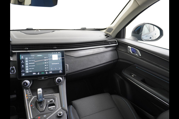 Lynk & Co 01 1.5 PHEV AUT-7 261pk Pano-Schuif-K-dak 20" 360°Camera Apple Carplay Android Auto Adaptive-Cr NaviPdc-a+v Ecc Keyless Led M-BuxPl Elek.Memory.Stoel File assistent Dodehoek detector Elektrisch bedienbare achterklep Rijstrooksensor Wifi Verkeersbord detectie 425Nm koppel 3,6kw laadvermogen A-label Euro 6 Hybride Benzine / Elektrisch rijden tot ca 69km  1800kg trekvermogen