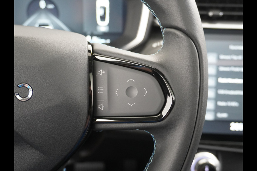 Lynk & Co 01 1.5 PHEV AUT-7 261pk Pano-Schuif-K-dak 20" 360°Camera Apple Carplay Android Auto Adaptive-Cr NaviPdc-a+v Ecc Keyless Led M-BuxPl Elek.Memory.Stoel File assistent Dodehoek detector Elektrisch bedienbare achterklep Rijstrooksensor Wifi Verkeersbord detectie 425Nm koppel 3,6kw laadvermogen A-label Euro 6 Hybride Benzine / Elektrisch rijden tot ca 69km  1800kg trekvermogen