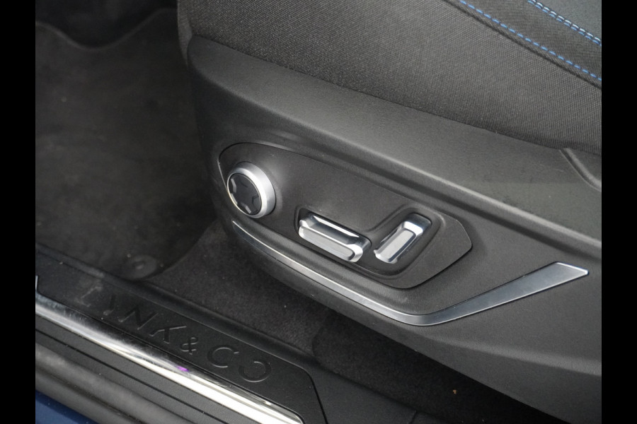 Lynk & Co 01 1.5 PHEV AUT-7 261pk Pano-Schuif-K-dak 20" 360°Camera Apple Carplay Android Auto Adaptive-Cr NaviPdc-a+v Ecc Keyless Led M-BuxPl Elek.Memory.Stoel File assistent Dodehoek detector Elektrisch bedienbare achterklep Rijstrooksensor Wifi Verkeersbord detectie 425Nm koppel 3,6kw laadvermogen A-label Euro 6 Hybride Benzine / Elektrisch rijden tot ca 69km  1800kg trekvermogen