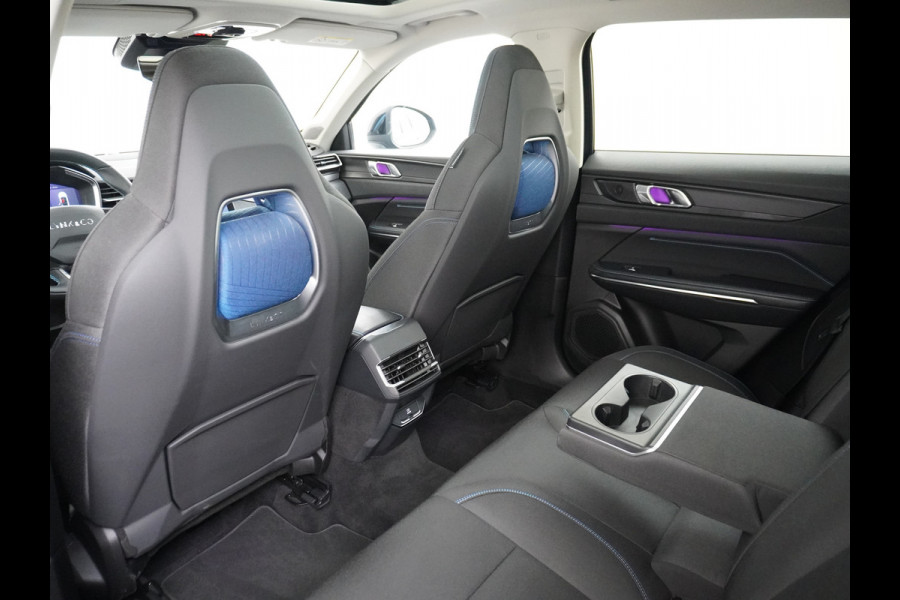 Lynk & Co 01 1.5 PHEV AUT-7 261pk Pano-Schuif-K-dak 20" 360°Camera Apple Carplay Android Auto Adaptive-Cr NaviPdc-a+v Ecc Keyless Led M-BuxPl Elek.Memory.Stoel File assistent Dodehoek detector Elektrisch bedienbare achterklep Rijstrooksensor Wifi Verkeersbord detectie 425Nm koppel 3,6kw laadvermogen A-label Euro 6 Hybride Benzine / Elektrisch rijden tot ca 69km  1800kg trekvermogen
