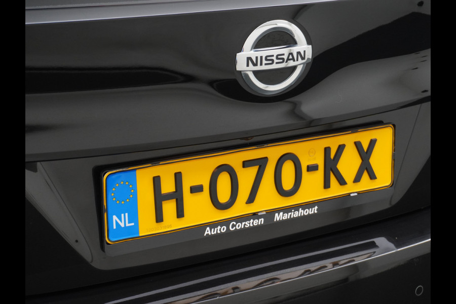 Nissan Leaf N-Connecta 40kWh Apple Carplay Android Auto Trekhaak Cruise control adaptief 360°Camera Navi Ecc Stoel+Stuurverwarming Keyless D Dodehoek detector Rijstrooksensor met correctie Uitparkeer waarschuwing Verkeersbord detectie Bluetooth Privacy Glas Lmv 17" 1e Eigenaar