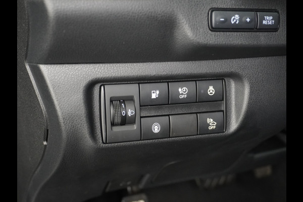 Nissan Leaf N-Connecta 40kWh Apple Carplay Android Auto Trekhaak Cruise control adaptief 360°Camera Navi Ecc Stoel+Stuurverwarming Keyless D Dodehoek detector Rijstrooksensor met correctie Uitparkeer waarschuwing Verkeersbord detectie Bluetooth Privacy Glas Lmv 17" 1e Eigenaar