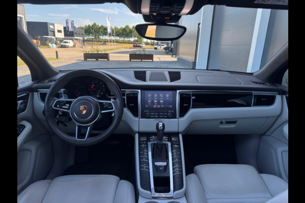 Porsche Macan 2.0 SPORT 252pk PANO NAVI CAMERA LEDER SPORTVELGEN