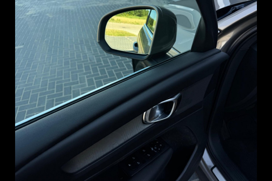 Volvo XC40 1.5 T5 TE Inscript. M21 CLIMATE CAMERA CR CONTROL SPORTVELGEN