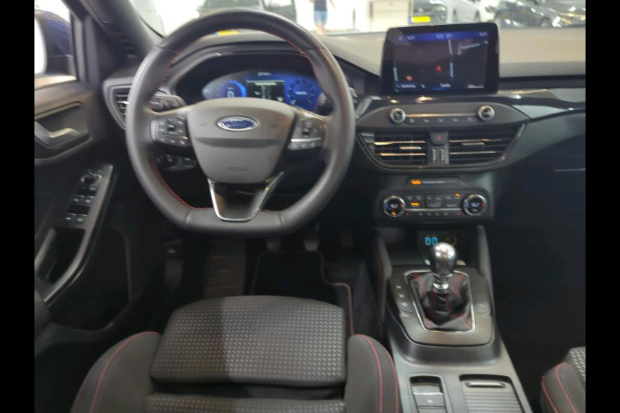 Ford FOCUS Wagon 1.0 EcoBoost Hybrid ST Line X Business PACK WINTER | 17 INCH | ACC