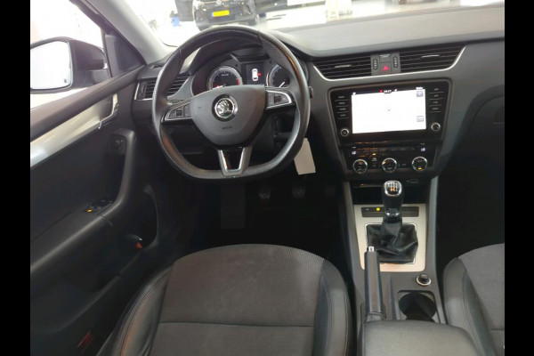 Škoda Octavia Combi 1.0 TSI Greentech Business Edition TREKHAAK | STOELVERWARMING | NAVI