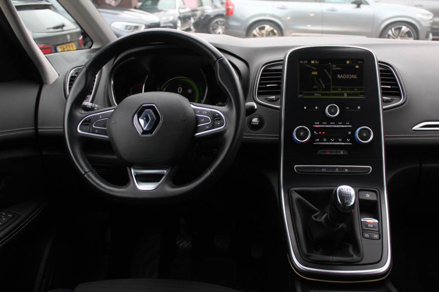 Renault Grand Scénic 1.2 TCe Intens 7p. / Camera / Navigatie / 20'' / Half leder / Keyless / Dodehoek / Cruise Control