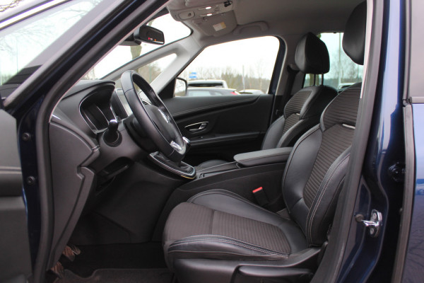 Renault Grand Scénic 1.2 TCe Intens 7p. / Camera / Navigatie / 20'' / Half leder / Keyless / Dodehoek / Cruise Control