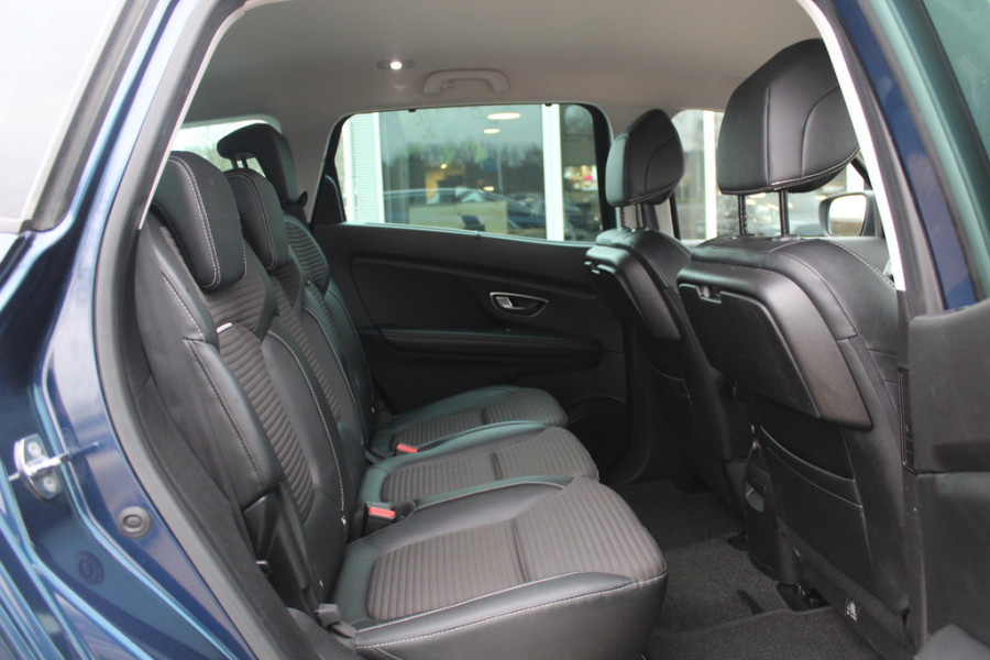 Renault Grand Scénic 1.2 TCe Intens 7p. / Camera / Navigatie / 20'' / Half leder / Keyless / Dodehoek / Cruise Control