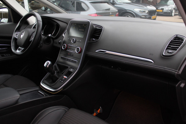 Renault Grand Scénic 1.2 TCe Intens 7p. / Camera / Navigatie / 20'' / Half leder / Keyless / Dodehoek / Cruise Control