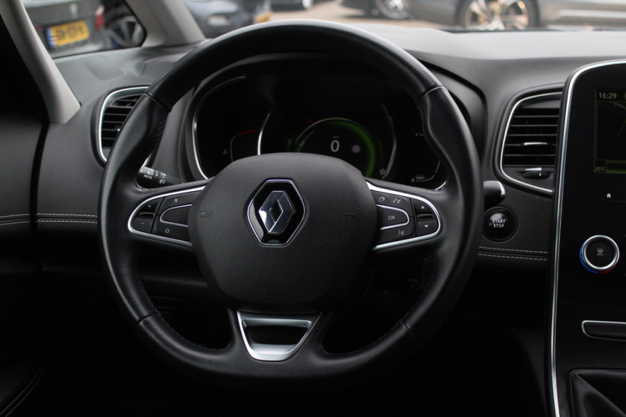 Renault Grand Scénic 1.2 TCe Intens 7p. / Camera / Navigatie / 20'' / Half leder / Keyless / Dodehoek / Cruise Control