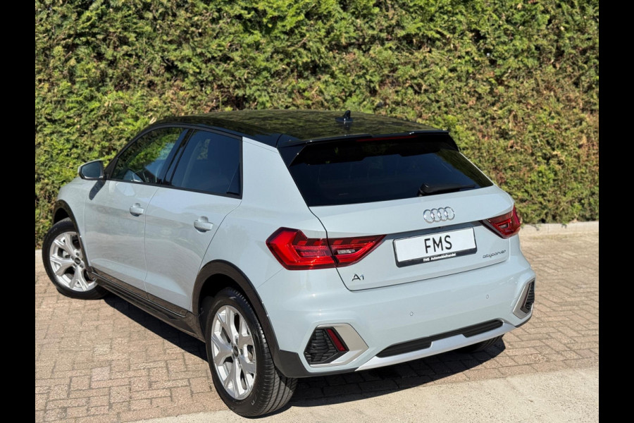 Audi A1 CityCarver 30 TFSI 2x S-Line Camera CarPlay