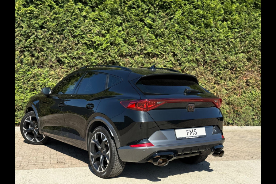 CUPRA Formentor 1.5 TSI Panorama CarPlay Camera