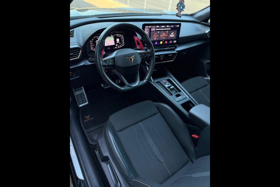 CUPRA Formentor 1.5 TSI Panorama CarPlay Camera