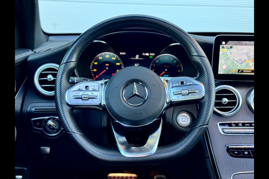 Mercedes-Benz GLC 300e 4MATIC Premium Pano/Camera/Sfeer