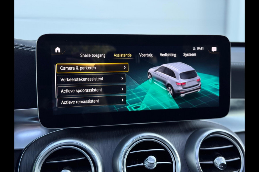Mercedes-Benz GLC 300e 4MATIC Premium Pano/Camera/Sfeer