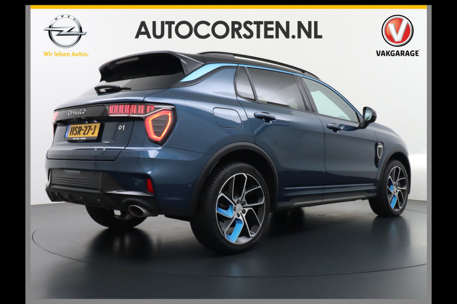 Lynk & Co 01 1.5 PHEV AUT-7 261pk Pano-Schuif-K-dak 20" 360°Camera Apple Carplay Android Auto Adaptive-Cr NaviPdc-a+v Ecc Keyless Led M-BuxPl Elek.Memory.Stoel File assistent Dodehoek detector Elektrisch bedienbare achterklep Rijstrooksensor Wifi Verkeersbord detectie 425Nm koppel 3,7kw laadvermogen A-label Euro 6 Hybride Benzine / Elektrisch rijden tot ca 69km  1800kg trekvermogen