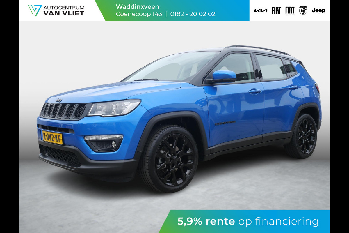 Jeep Compass 1.3T Night Eagle Liberty Edition | Trekhaak | Clima | Navi | Carplay | Camera | PDC | 19" Jeep Compass 1.3T Night Eagle Liberty Edition | Trekhaak | Clima | Navi | Carplay | Camera | PDC | 19"