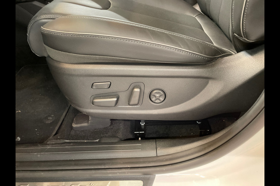 Hyundai Santa Fe 1.6 T-GDI PHEV Premium -7-Zits - Trekhaak - Stoelventilatie - 7P