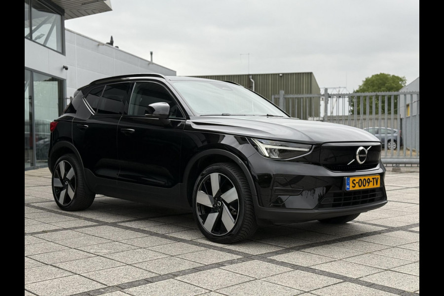 Volvo XC40 Recharge Core 70 kWh | Trekhaak | Carplay | Camera |