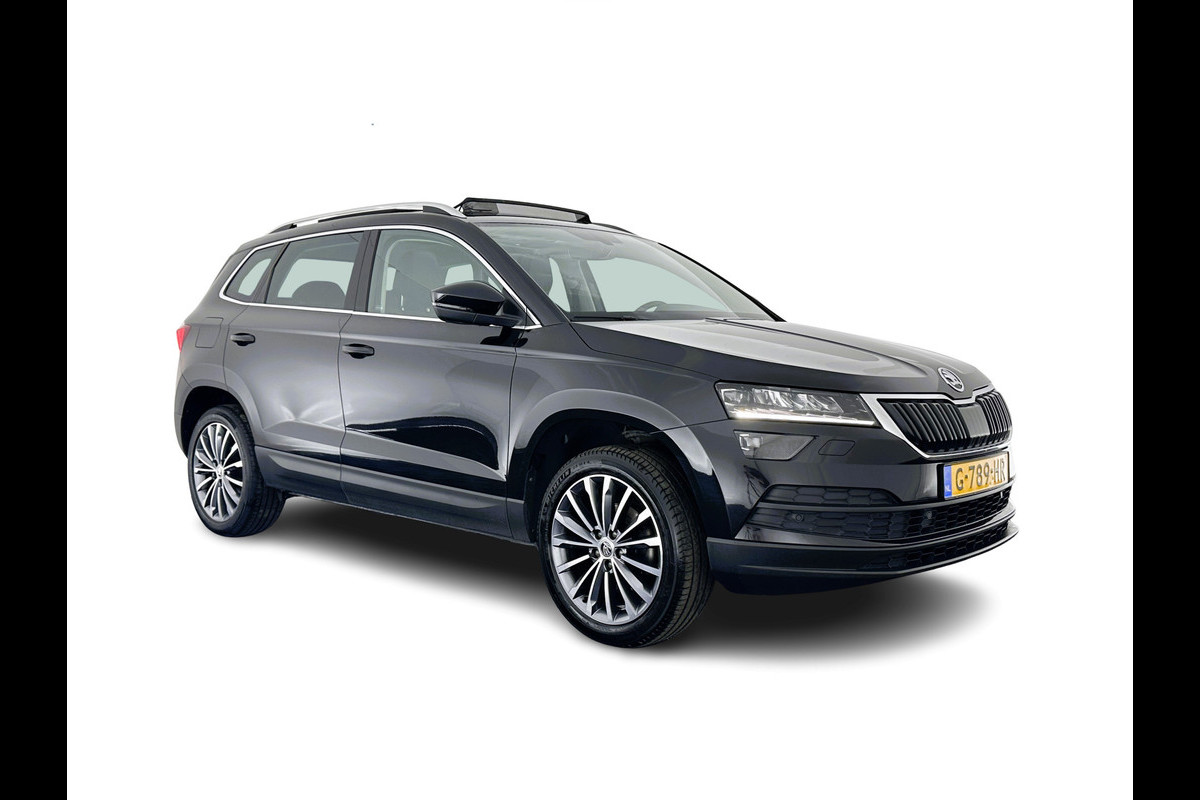 Škoda Karoq 1.5 TSI ACT Business Edition Aut. *PANO | LEATHER-ALCANTARA | FULL-LED | NAVI-FULLMAP | KEYLESS | COMFORT-SEATS | CAMERA | DAB+ | ECC | HEATED-SEATS | PDC | CRUISE | TOWBAR | CARPLAY | 18''ALU* Škoda Karoq 1.5 TSI ACT Business Edition Aut. *PANO | LEATHER-ALCANTARA | FULL-LED | NAVI-FULLMAP | KEYLESS | COMFORT-SEATS | CAMERA | DAB+ | ECC | HEATED-SEATS | PDC | CRUISE | TOWBAR | CARPLAY | 18''ALU*