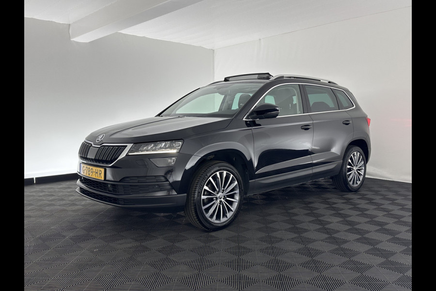 Škoda Karoq 1.5 TSI ACT Business Edition Aut. *PANO | LEATHER-ALCANTARA  | FULL-LED | NAVI-FULLMAP | KEYLESS | COMFORT-SEATS | CAMERA | DAB+ | ECC | HEATED-SEATS | PDC | CRUISE  | TOWBAR | CARPLAY | 18''ALU*