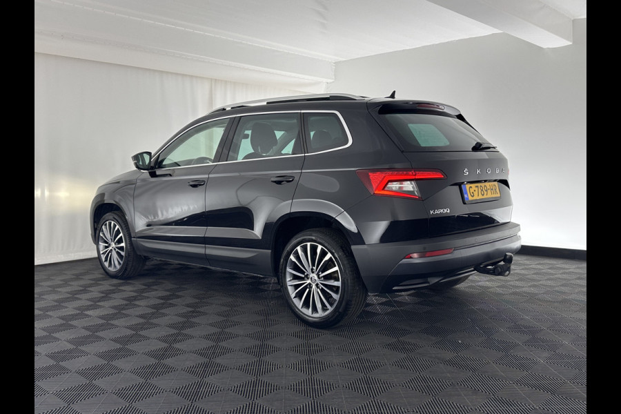 Škoda Karoq 1.5 TSI ACT Business Edition Aut. *PANO | LEATHER-ALCANTARA  | FULL-LED | NAVI-FULLMAP | KEYLESS | COMFORT-SEATS | CAMERA | DAB+ | ECC | HEATED-SEATS | PDC | CRUISE  | TOWBAR | CARPLAY | 18''ALU*