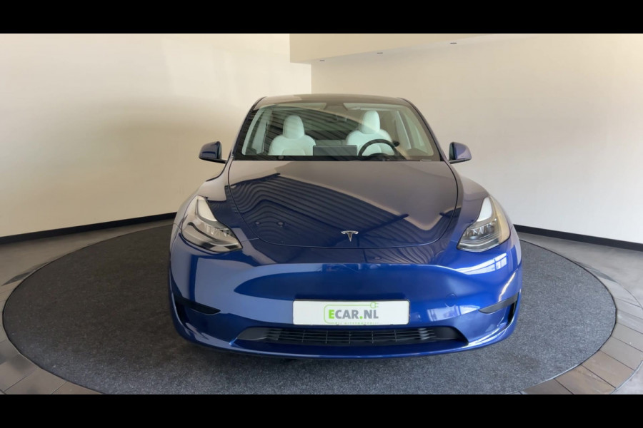 Tesla Model Y RWD 58 kWh | Prachtig blauw | Wit lederen interieur | | Soh (batterijcheck) 93,1 %