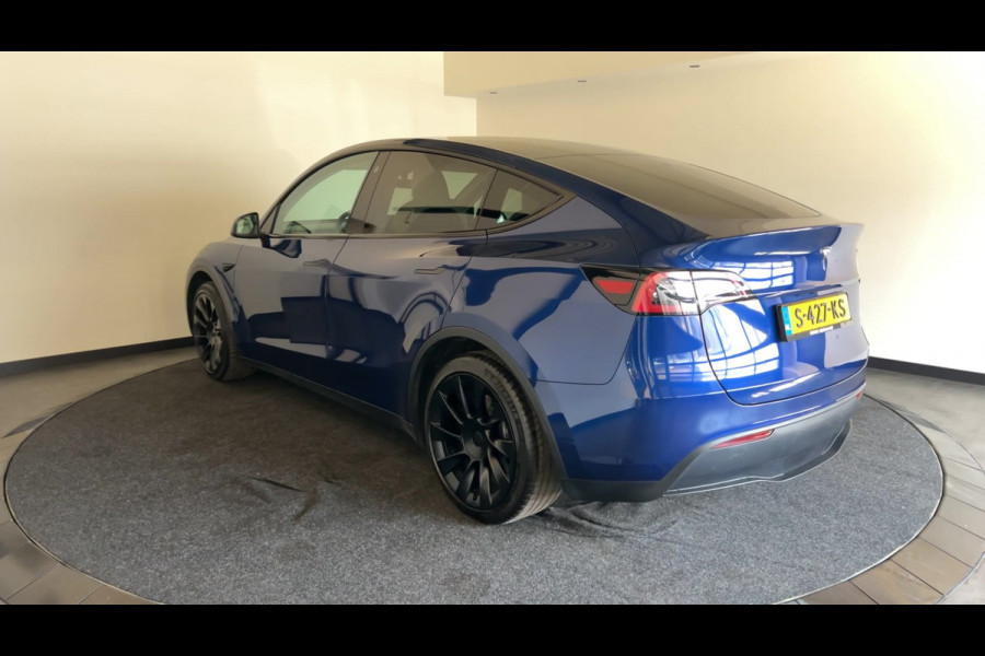 Tesla Model Y RWD 58 kWh | Prachtig blauw | Wit lederen interieur | | Soh (batterijcheck) 93,1 %