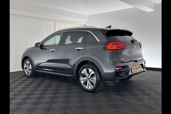 Kia e-Niro ExecutiveLine 64 kWh [ 3-Fase ] (INCL-BTW) Aut. *LUXURY-LEATHER | JBL-AUDIO | FULL-LED | NAVI-FULLMAP | DAB | ADAPT.CRUISE | CAMERA | MEMORY-PACK | LANE-ASSIST | CCS-FASTLOADER | KEYLESS | DIGI-COCKPIT | 17"ALU*