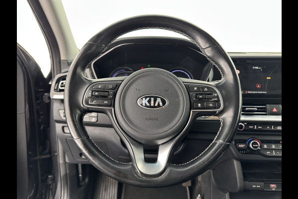 Kia e-Niro ExecutiveLine 64 kWh [ 3-Fase ] (INCL-BTW) Aut. *LUXURY-LEATHER | JBL-AUDIO | FULL-LED | NAVI-FULLMAP | DAB | ADAPT.CRUISE | CAMERA | MEMORY-PACK | LANE-ASSIST | CCS-FASTLOADER | KEYLESS | DIGI-COCKPIT | 17"ALU*