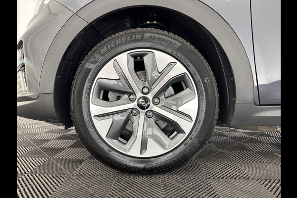 Kia e-Niro ExecutiveLine 64 kWh [ 3-Fase ] (INCL-BTW) Aut. *LUXURY-LEATHER | JBL-AUDIO | FULL-LED | NAVI-FULLMAP | DAB | ADAPT.CRUISE | CAMERA | MEMORY-PACK | LANE-ASSIST | CCS-FASTLOADER | KEYLESS | DIGI-COCKPIT | 17"ALU*