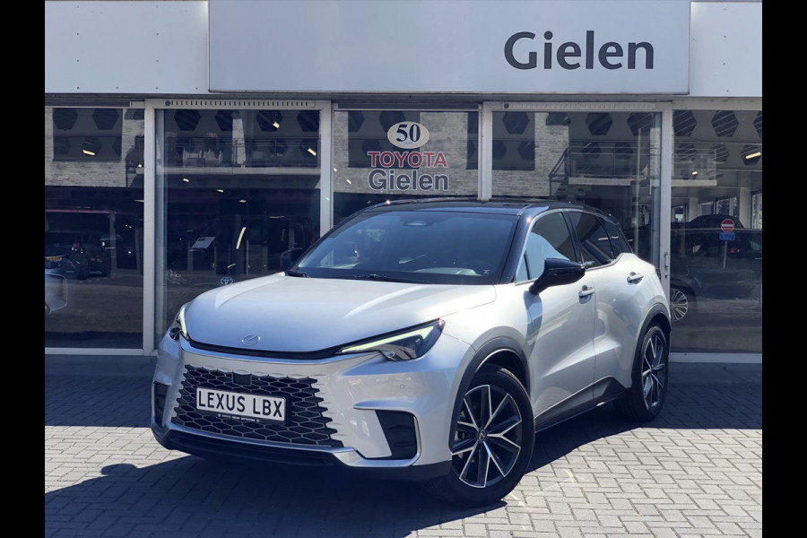 Lexus LBX 1.5 Hybrid Emotion Bi Tone | Leer, Stoel + Stuurverwarming, Parkeersensoren, Dodehoekherkenning