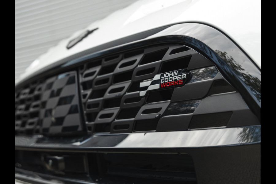 MINI Countryman 1.5 C John Cooper Works - XL Pakket - Pano - Trekhaak