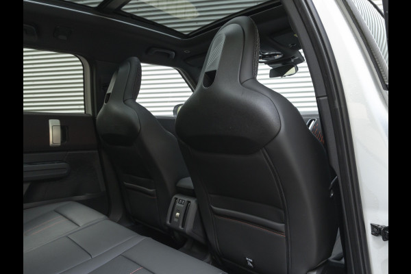 MINI Countryman 1.5 C John Cooper Works - XL Pakket - Pano - Trekhaak